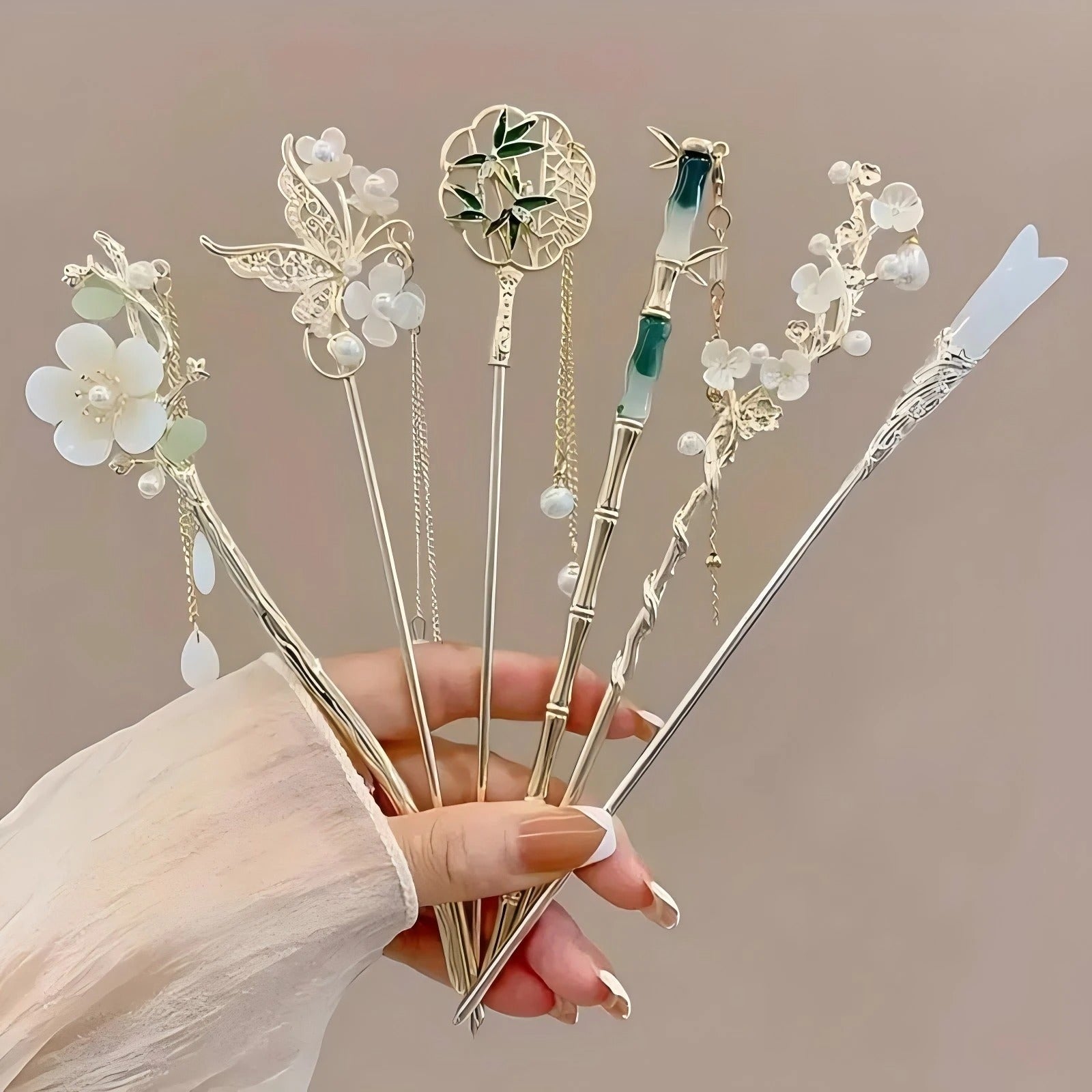 Chinese Tassel Hair Stick – The Elegant Hair Accessory Every Woman Needs